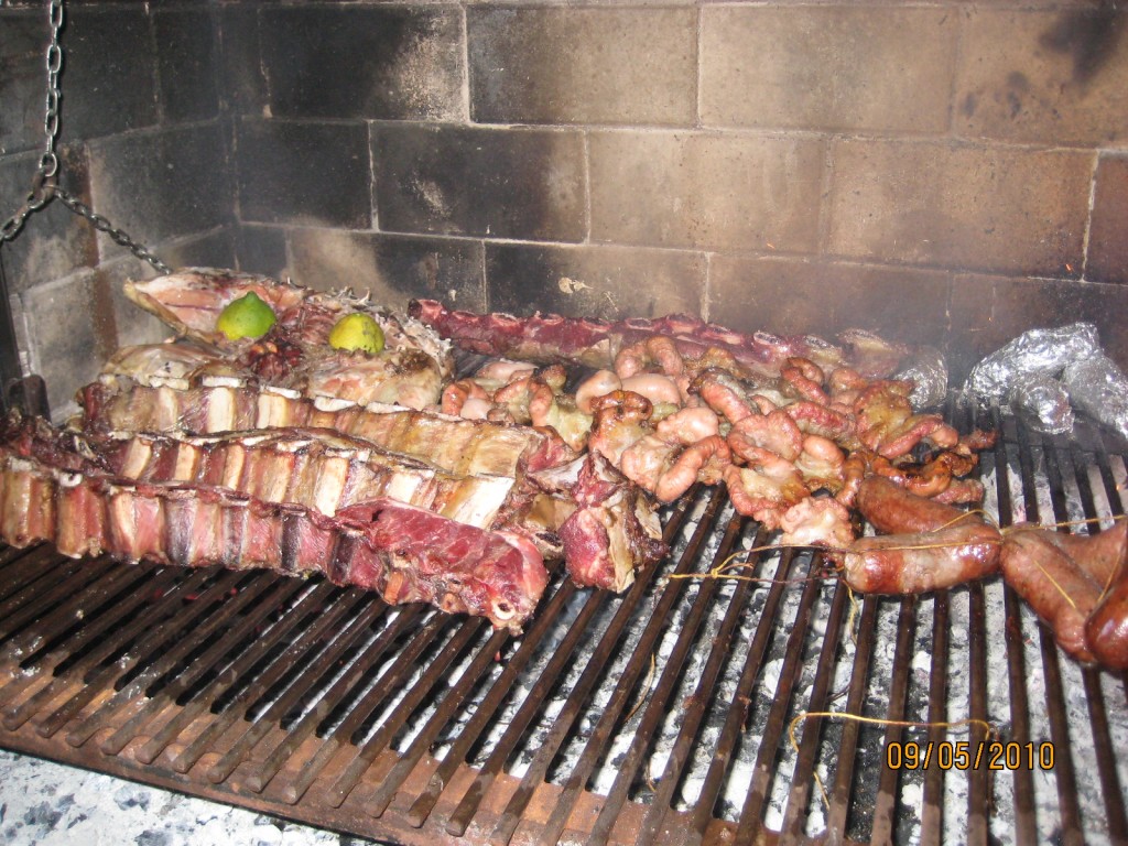 asado.09.05.2010 Assorted Cow Parts